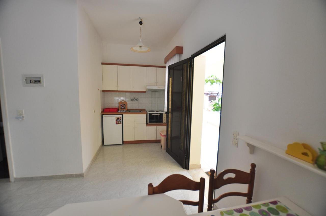 Antigoni Apartments Acharavi  Exterior foto